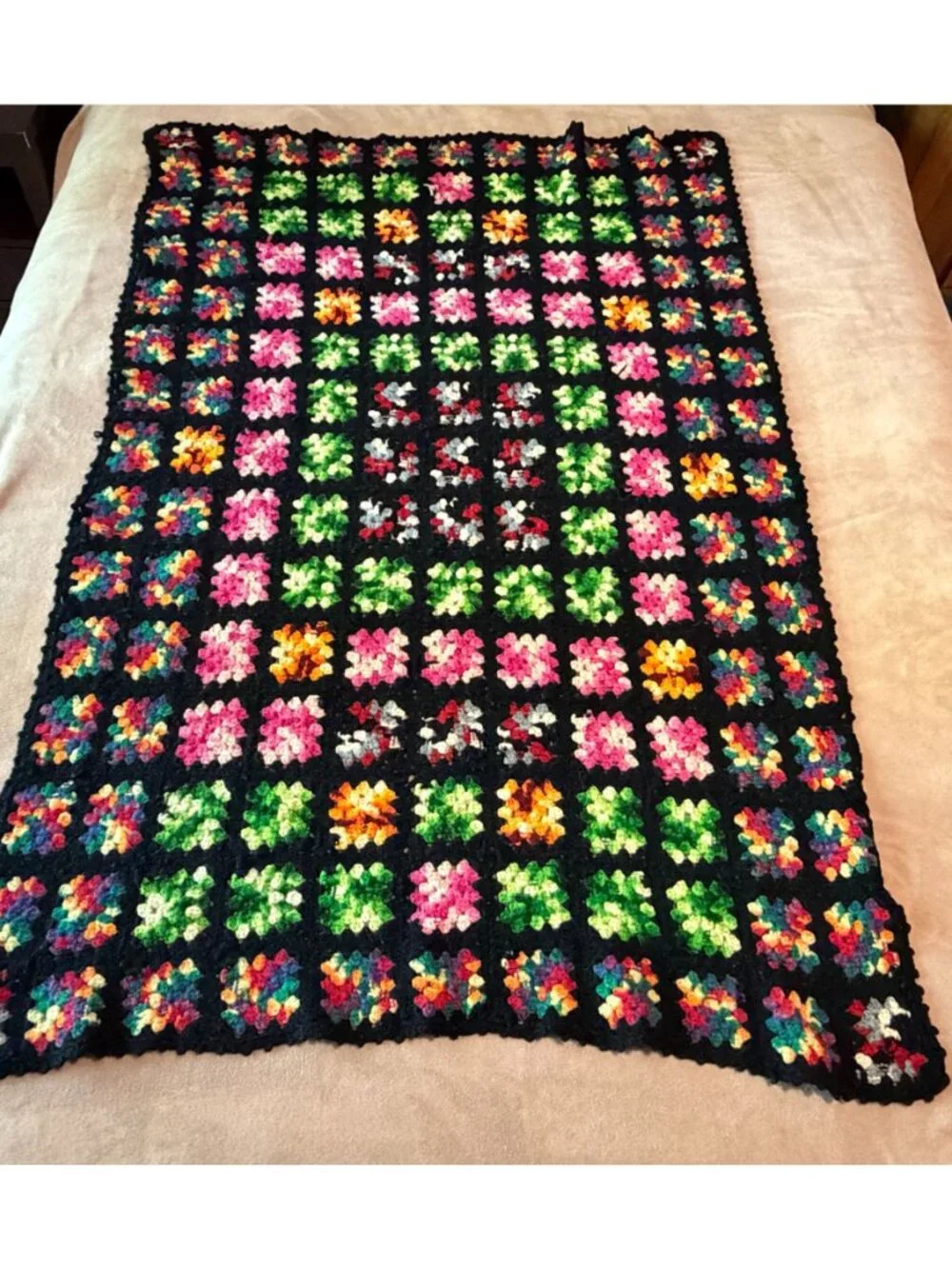 Vintage Handmade Crochet Granny Square Afghan Throw Blanket Rosanne 41x64